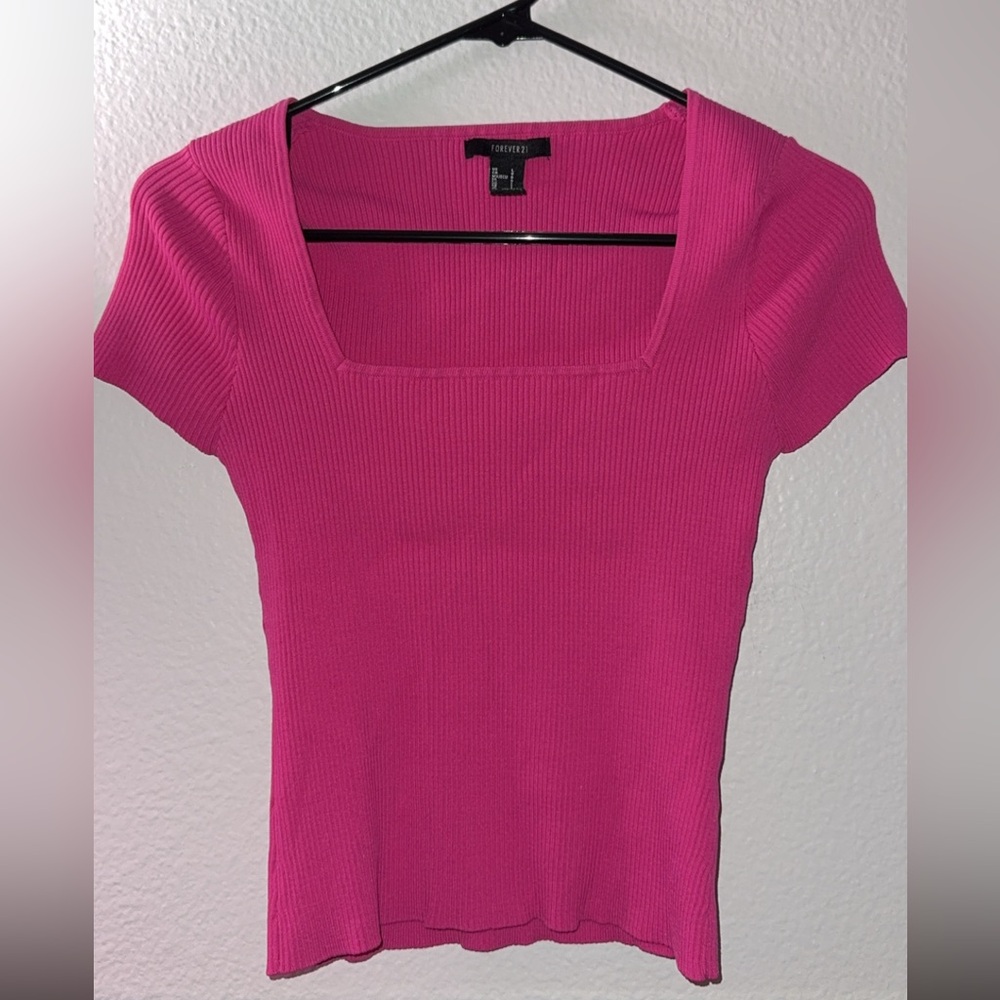 Forever 21 Fuchsia Ribbed Short Sleeve Top